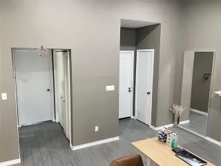 Photo #6: 21191050 Listing 