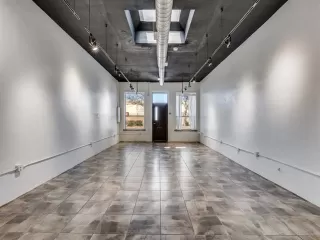 Photo #4: 21191078 Listing