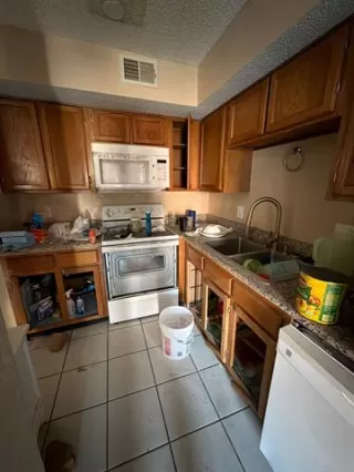 Photo #5: 21191346 Listing 