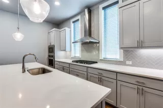 Photo #5: 21191373 Listing 