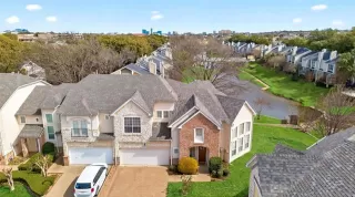 Photo #4: 21191490 Listing