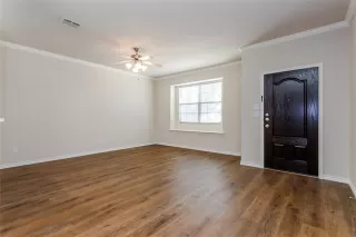 Photo #4: 21191750 Listing 