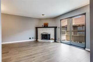 Photo #4: 21191886 Listing