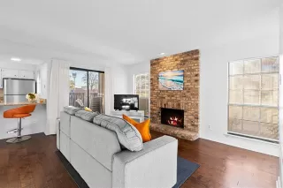 Photo #2: 21191899 Listing 