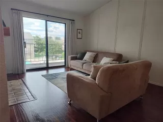 Photo #2: 21192004 Listing 