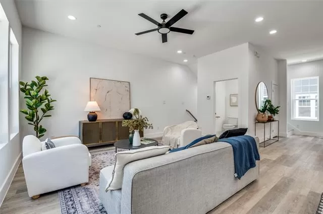 MLS: 21192209 Condo For Sale