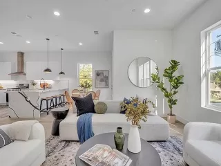 Photo #2: 21192209 Listing