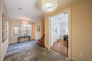 Photo #4: 21192312 Listing 