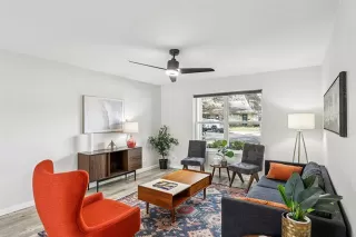 Photo #4: 21192502 Listing 