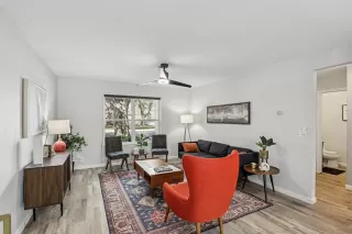 Photo #5: 21192502 Listing 