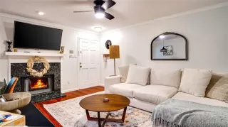 Photo #5: 21192513 Listing 