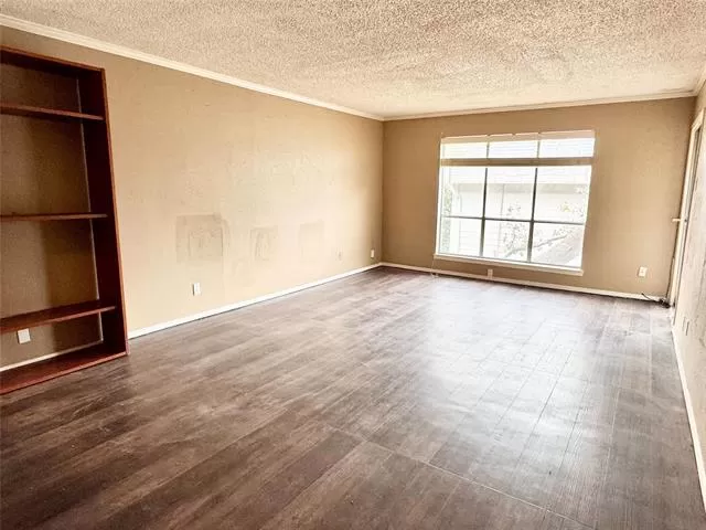 MLS: 21192800 Condo For Sale