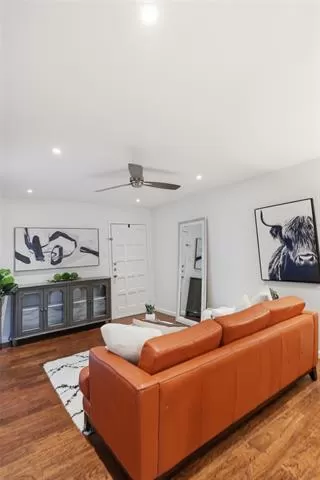 Photo #4: 21192846 Listing 