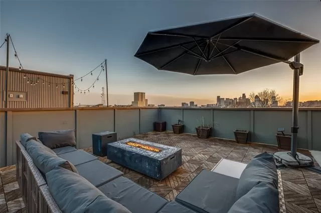 MLS: 21193359 Condo For Sale