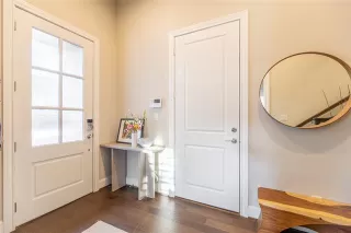 Photo #5: 21193730 Listing