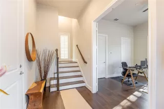 Photo #6: 21193730 Listing