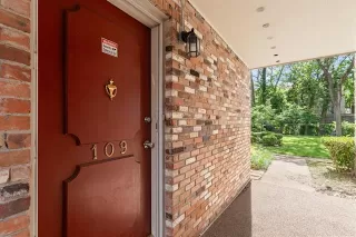 Photo #2: 21193764 Listing 