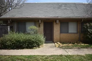 Photo #2: 21194214 Listing