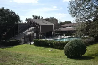 Photo #5: 21194214 Listing