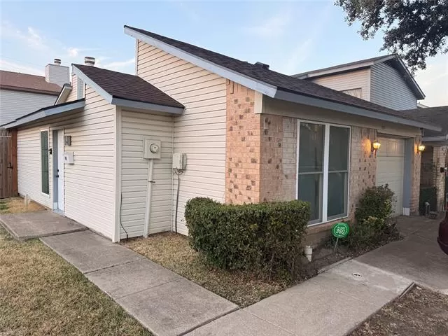 MLS: 21194289 Condo For Sale