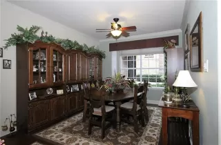 Photo #2: 21194347 Listing