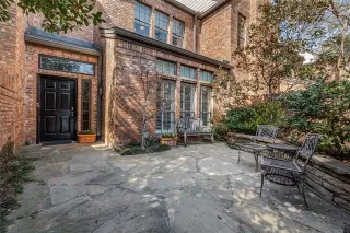 Photo #2: 21194349 Listing 