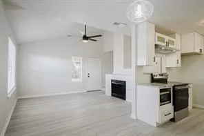 Photo #6: 21194360 Listing