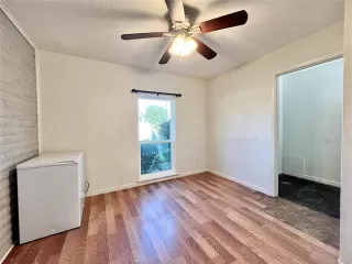 Photo #5: 21194588 Listing