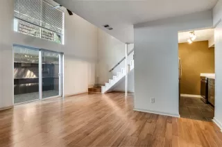 Photo #5: 21194596 Listing 