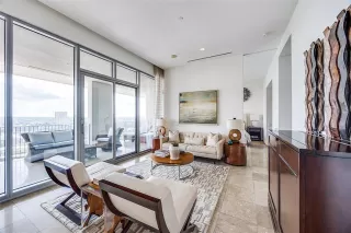 Photo #2: 21194659 Listing 