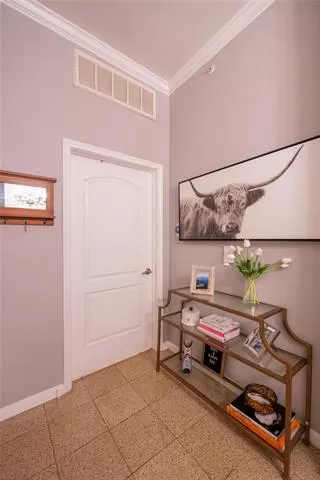 Photo #3: 21194676 Listing 