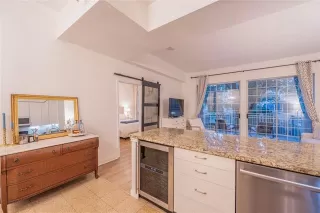 Photo #6: 21194676 Listing 