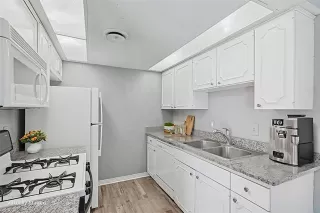 Photo #3: 21194735 Listing