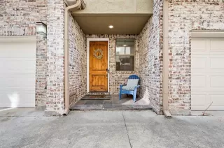 More Details about MLS # 21195135 : 1922 EUCLID AVENUE #B