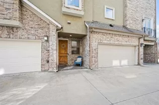 Photo #2: 21195135 Listing 