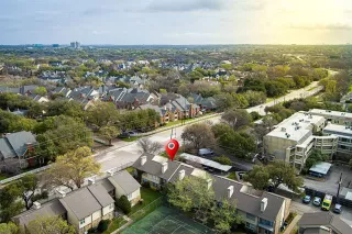 Photo #2: 21195486 Listing