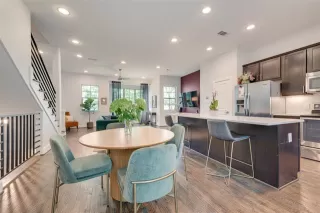 Photo #3: 21195628 Listing 