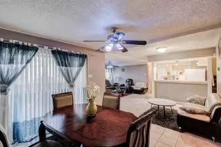 Photo #6: 21195640 Listing