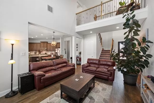 MLS: 21196088 Condo For Sale