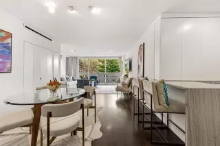 Photo #2: 21196397 Listing 