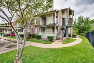 Photo #2: 21197059 Listing