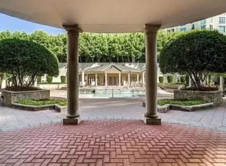 Photo #2: 21197871 Listing 