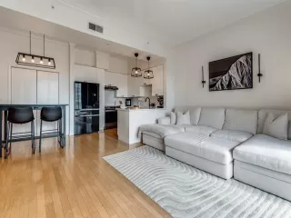 Photo #5: 21198376 Listing 