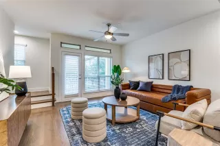 Photo #5: 21198625 Listing 