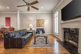 Photo #4: 21198644 Listing 