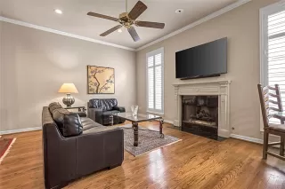 Photo #5: 21198644 Listing 