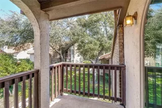 Photo #2: 21198899 Listing 