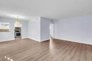 Photo #2: 21199086 Listing 