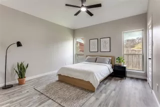 Photo #5: 21199261 Listing