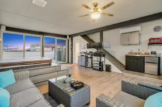 Photo #2: 21199419 Listing 